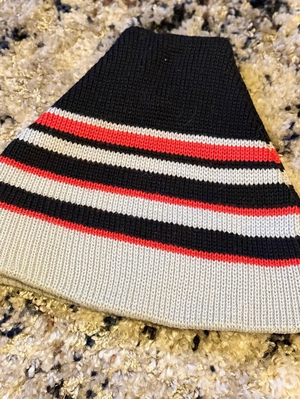 Vintage Smiley 100% Wool Striped Fisherman Beanie Black Gray Red